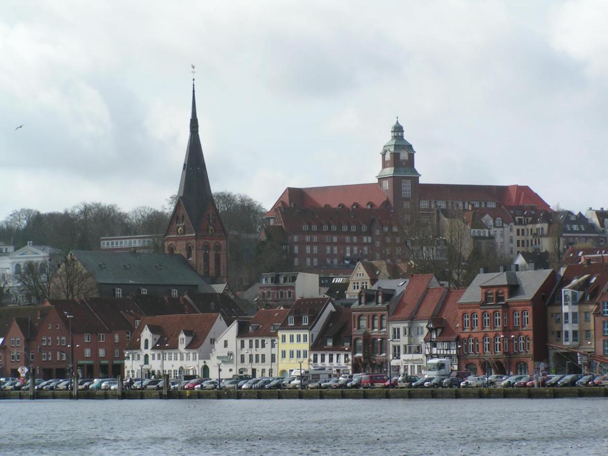 Ferienwohnung In Weisser Villa Am Kliff Flensburg Kültér fotó